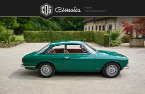 Alfa Romeo GT 1300 Junior 7