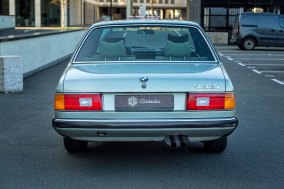 BMW 732 i 9