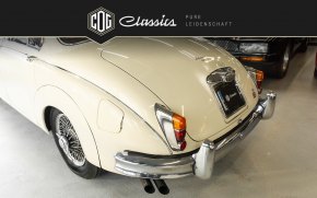 Jaguar MK II 3.4 12