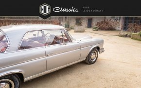 Mercedes-Benz 250 SE W111 27