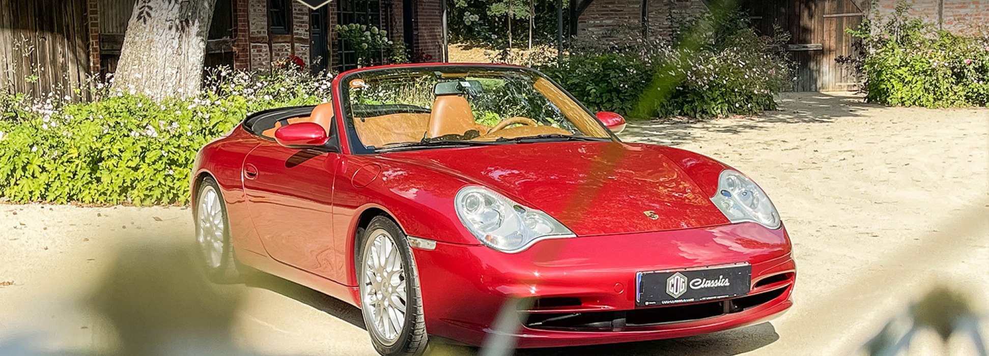 Porsche 996 Carrera Cabrio 1